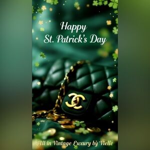 CHANEL Dark Green Quilted Shoulder Bag